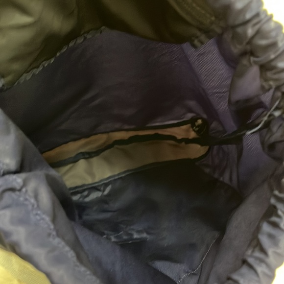 Under Armour Backpack/Sack pack Water Proof - Picture 8 of 13